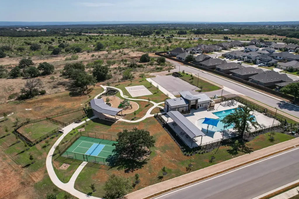 121 Plumbago Lane, Marble Falls