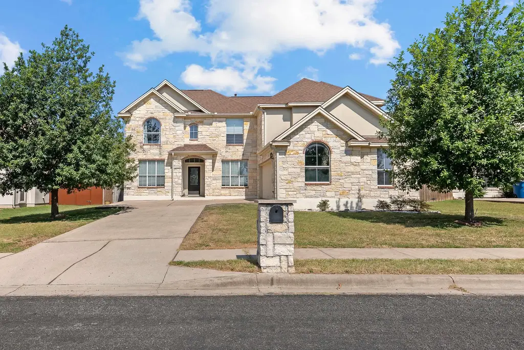 12220 Tanglewild Drive, Austin