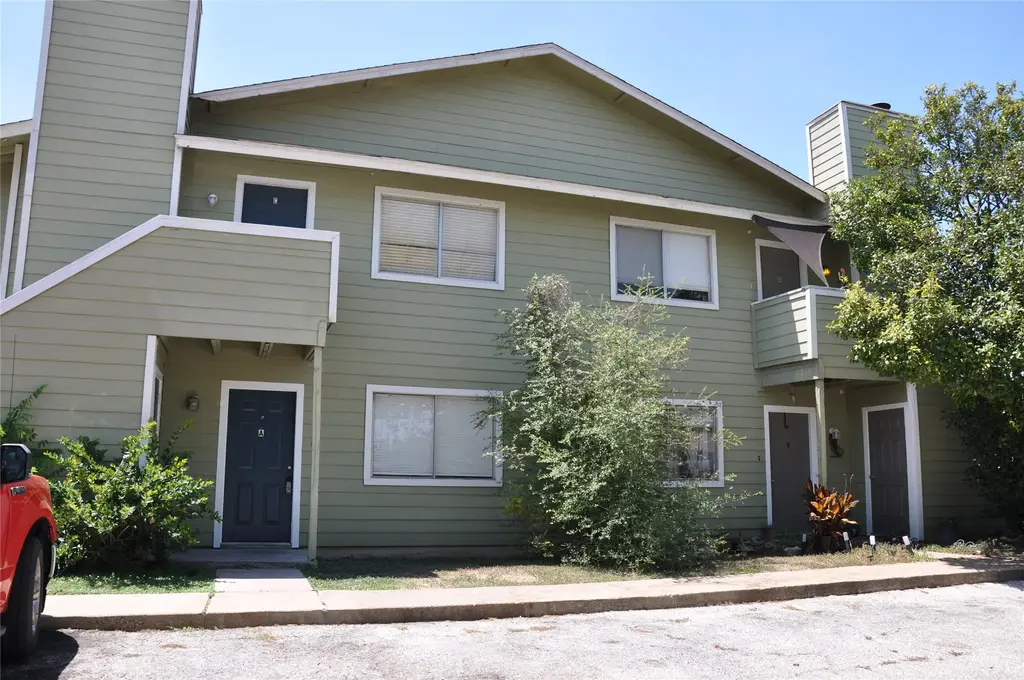 10810 Topperwein Drive A, Austin