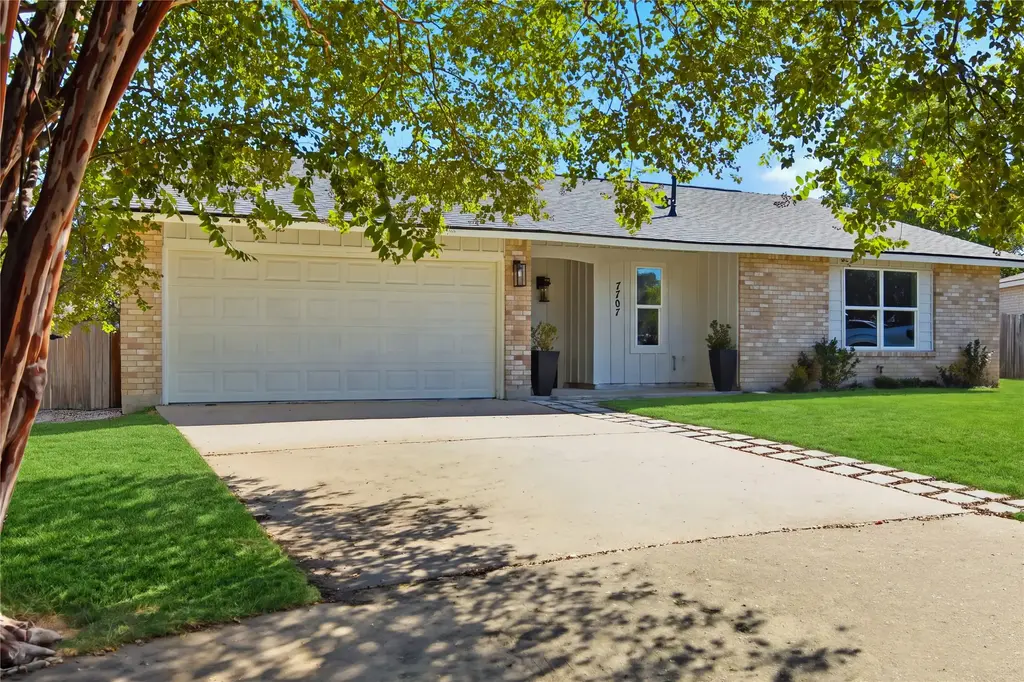 7707 Whitsun Drive, Austin