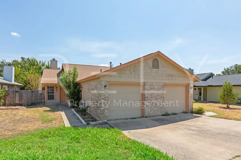 409 Greenlawn Boulevard, Round Rock
