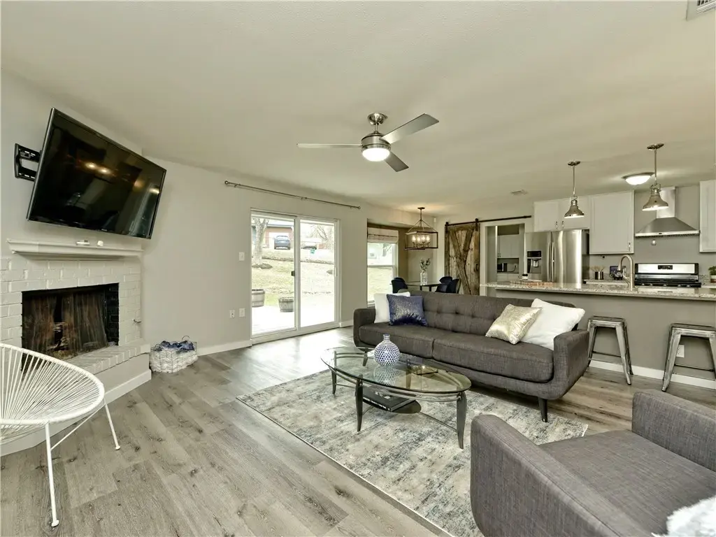 1601 Elmira Road, Austin