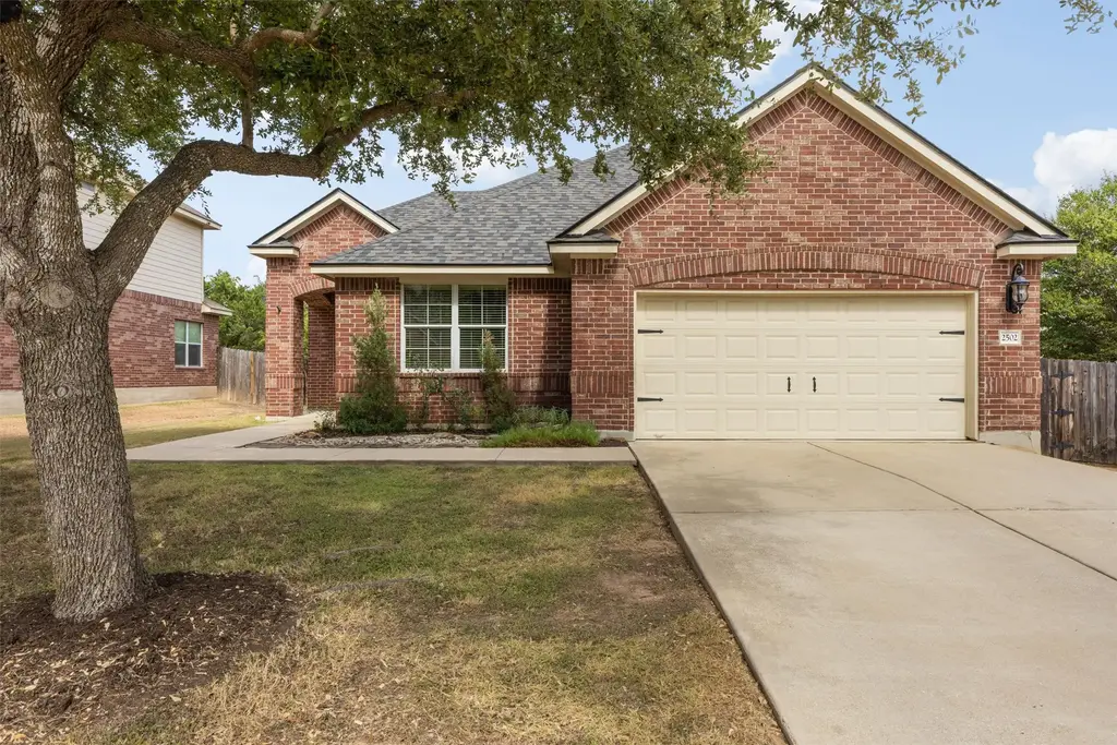 2502 White Stallion Way, Leander