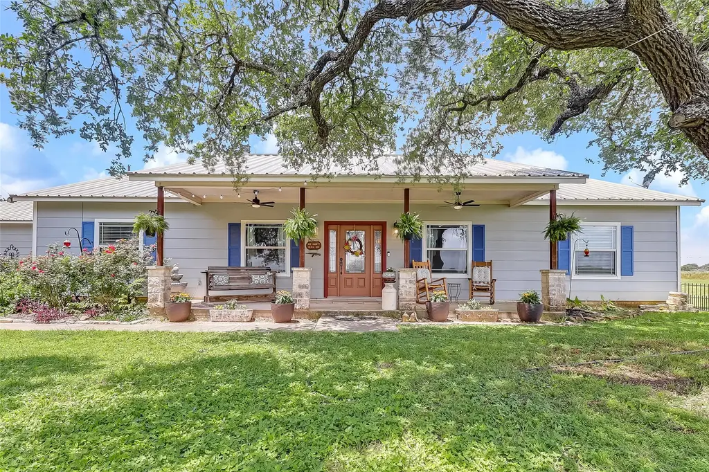 2271 County Road 112, Burnet