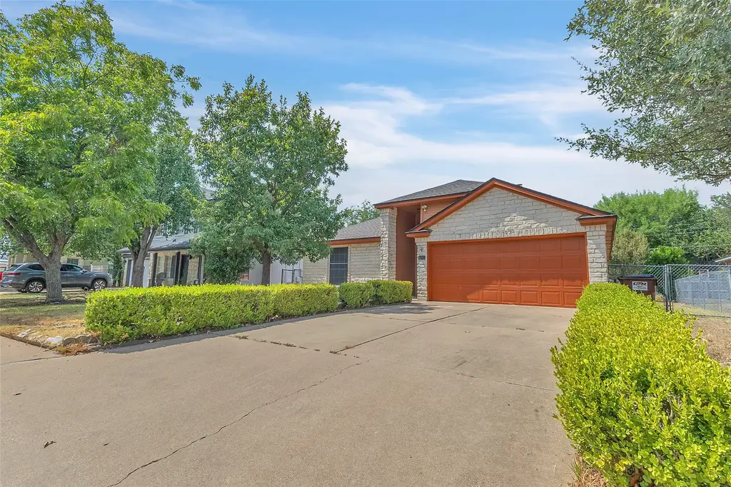 1902 Hollow Tree Boulevard, Round Rock