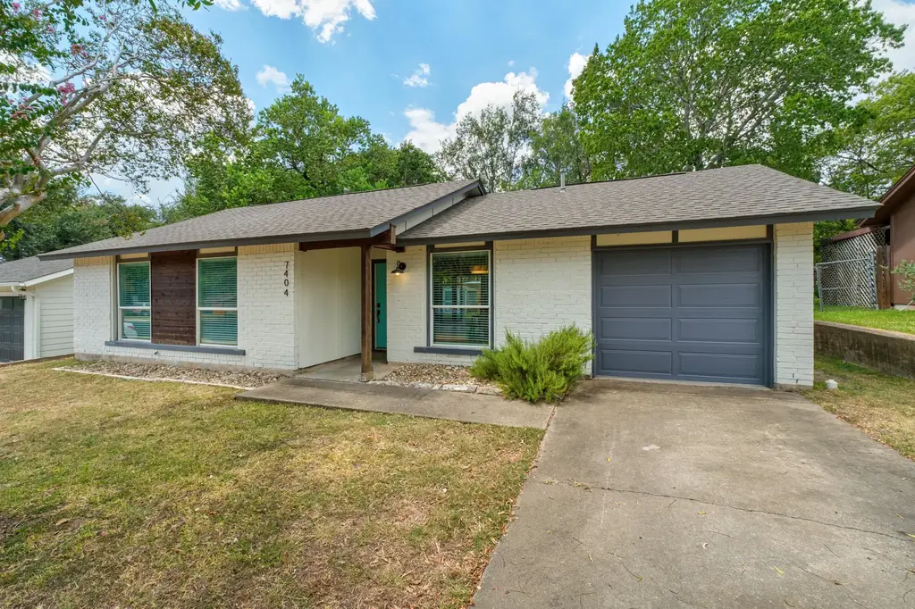 7404 Lunar Drive, Austin