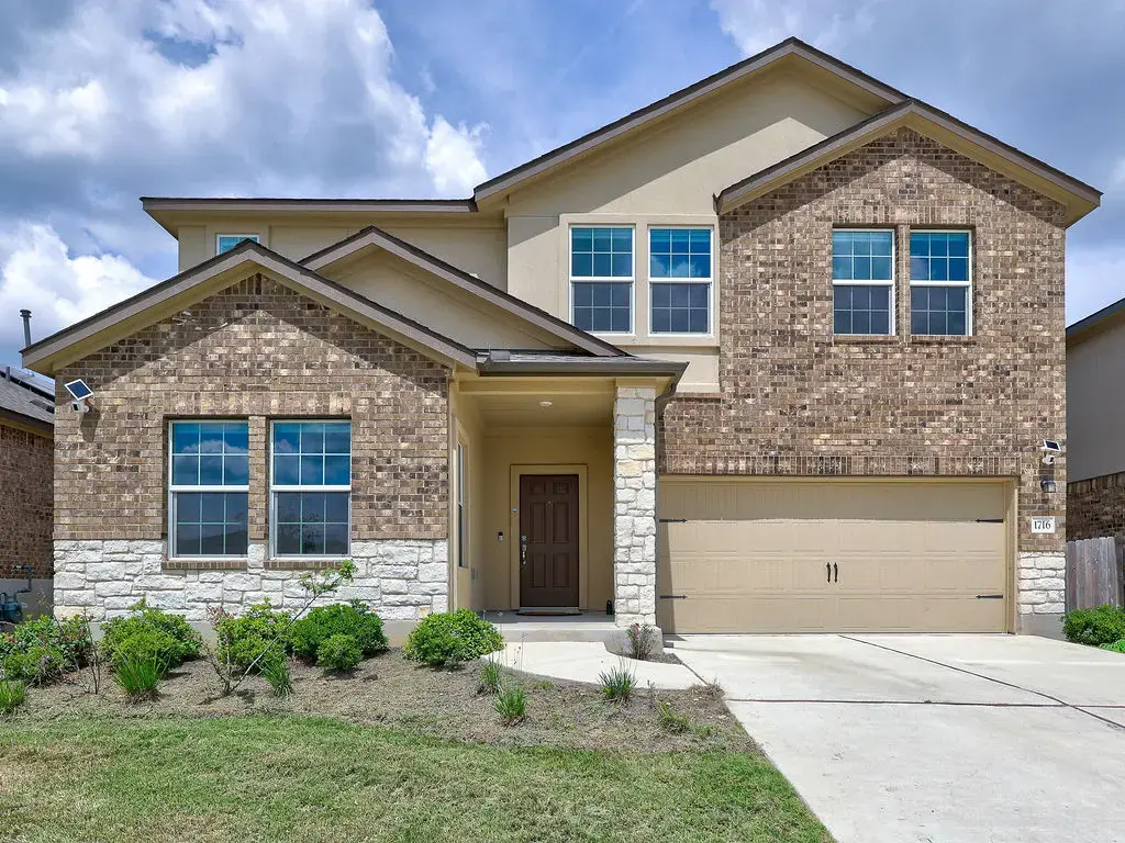 1716 Frontenac Street, Leander