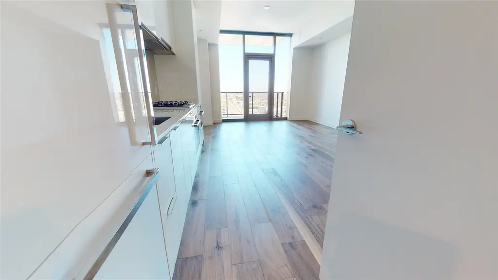 44 East Avenue 3804, Austin