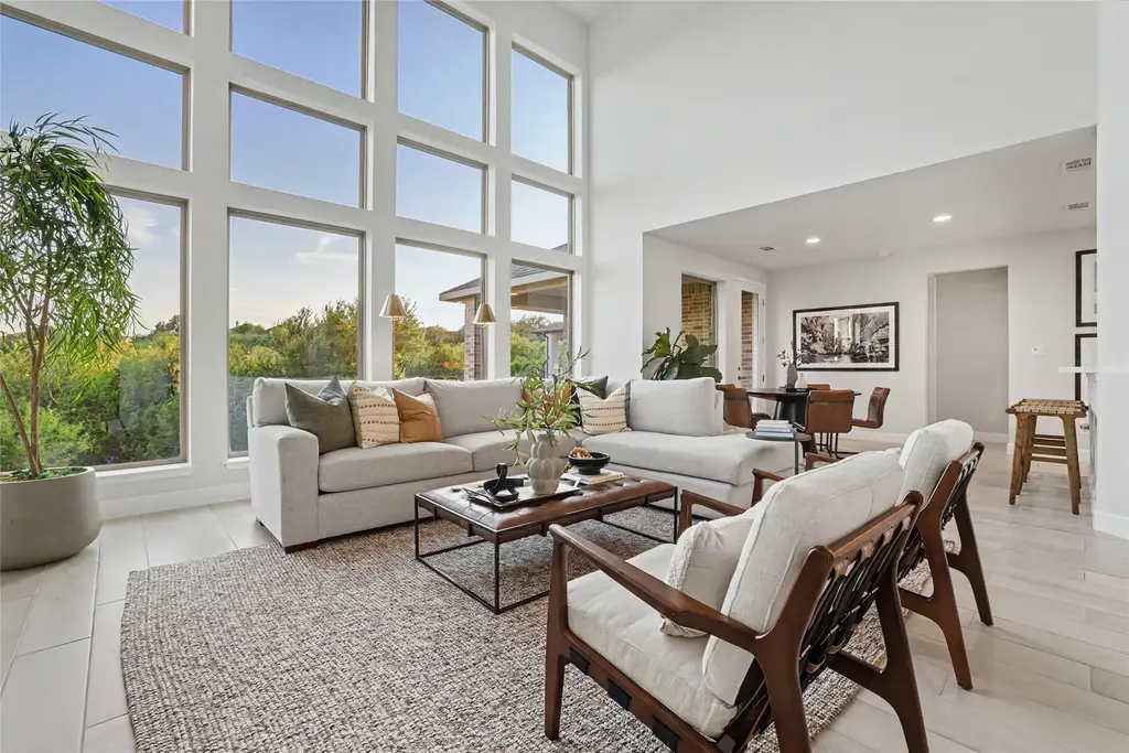 125 Rosadi Cove, Georgetown