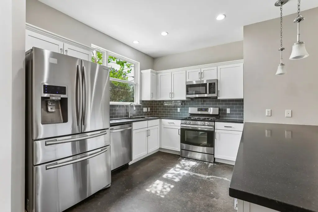 3500 Robinson Avenue, Austin