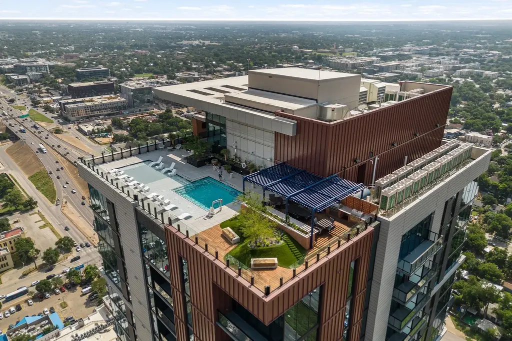 84 East Avenue 3206, Austin