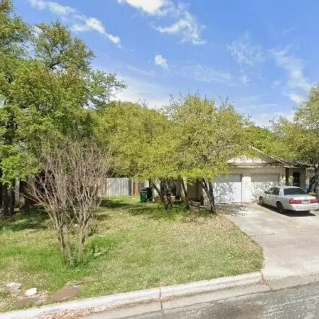 8704 Weiser Drive A, Austin