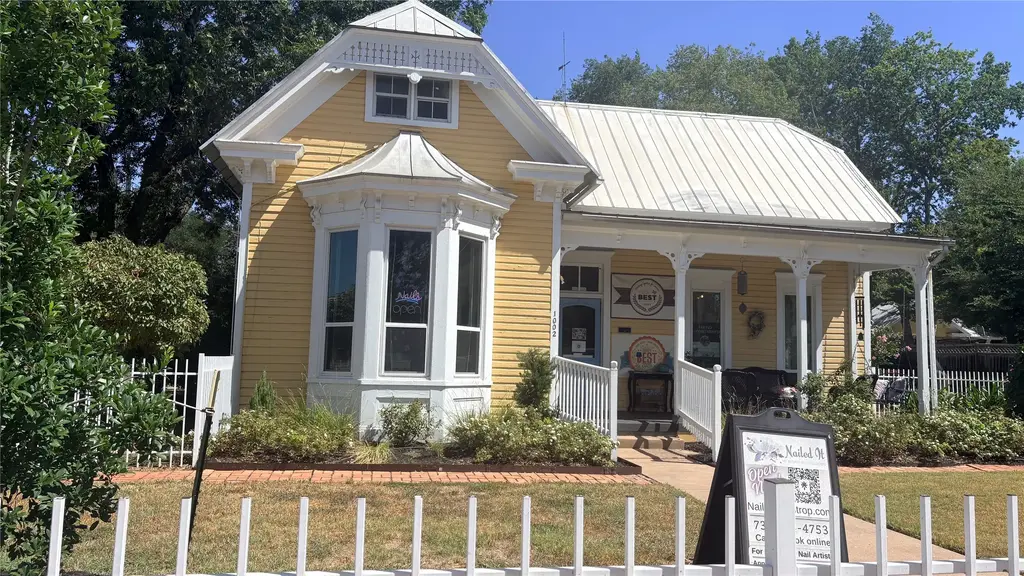1002 Chestnut Street A, Bastrop