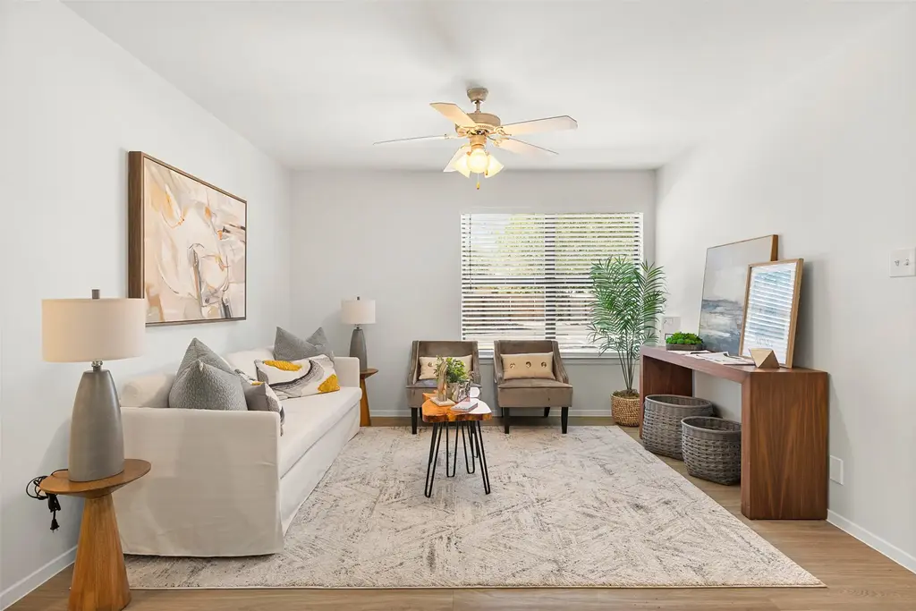 1500 Northwest Boulevard 411, Georgetown