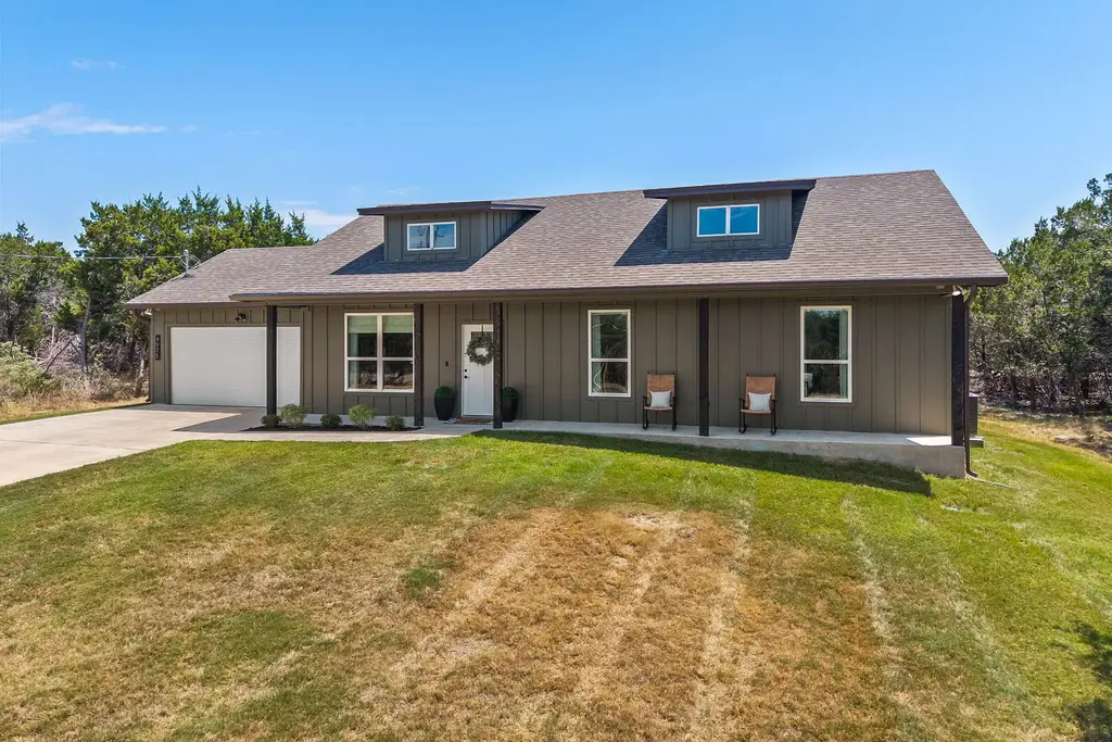 4975 Goliad Drive, Temple