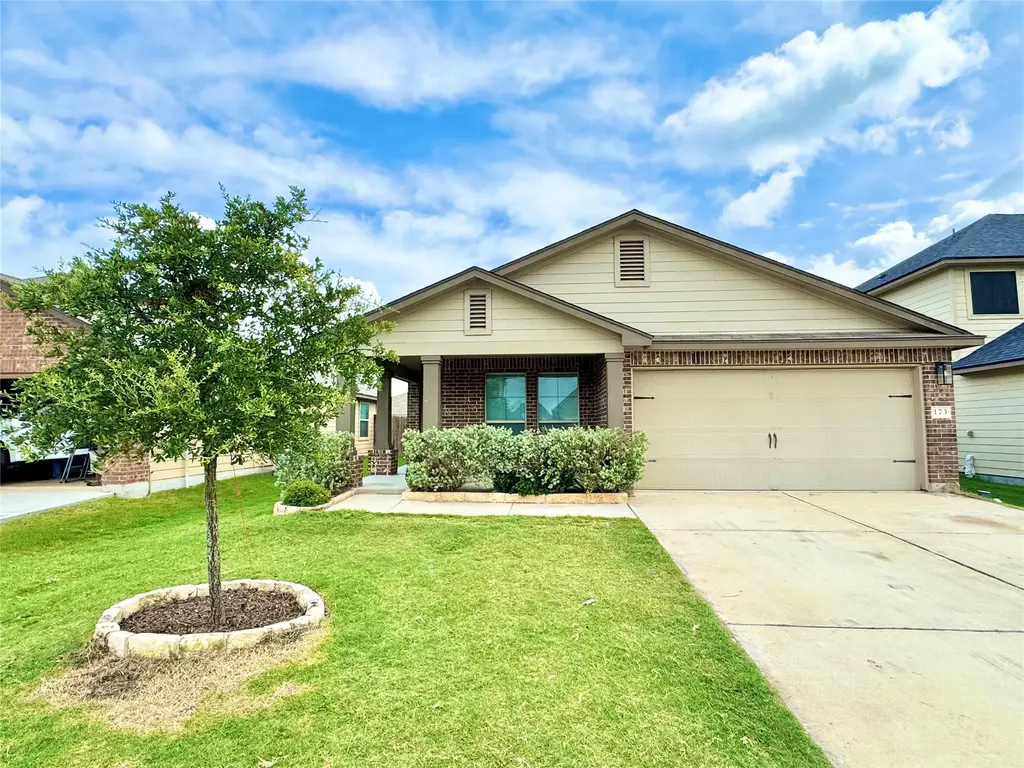 173 Beth Ann Loop, Taylor