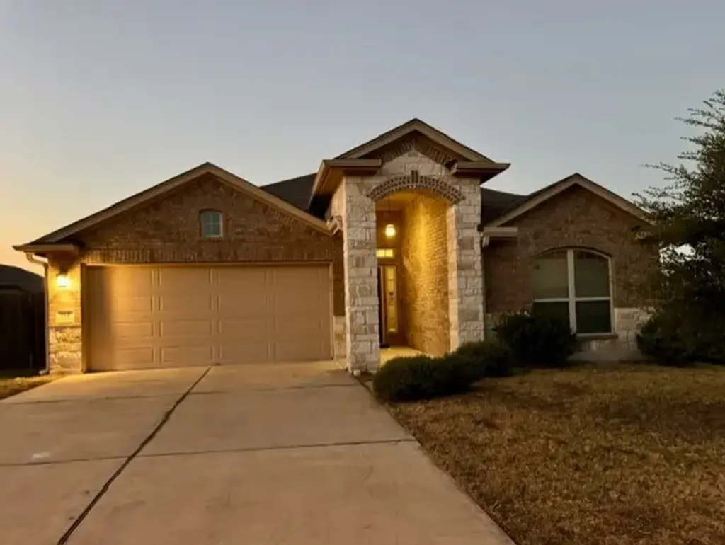 712 Manzano Lane, Pflugerville