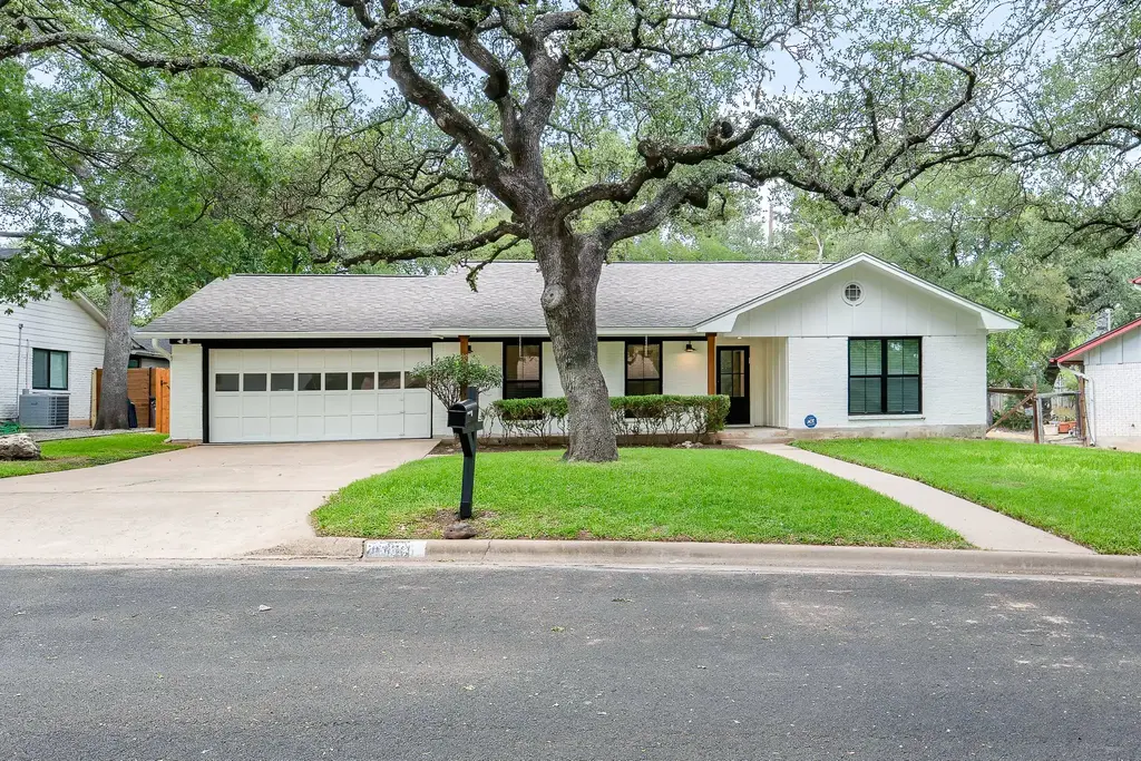 8806 Ridgehill Drive, Austin