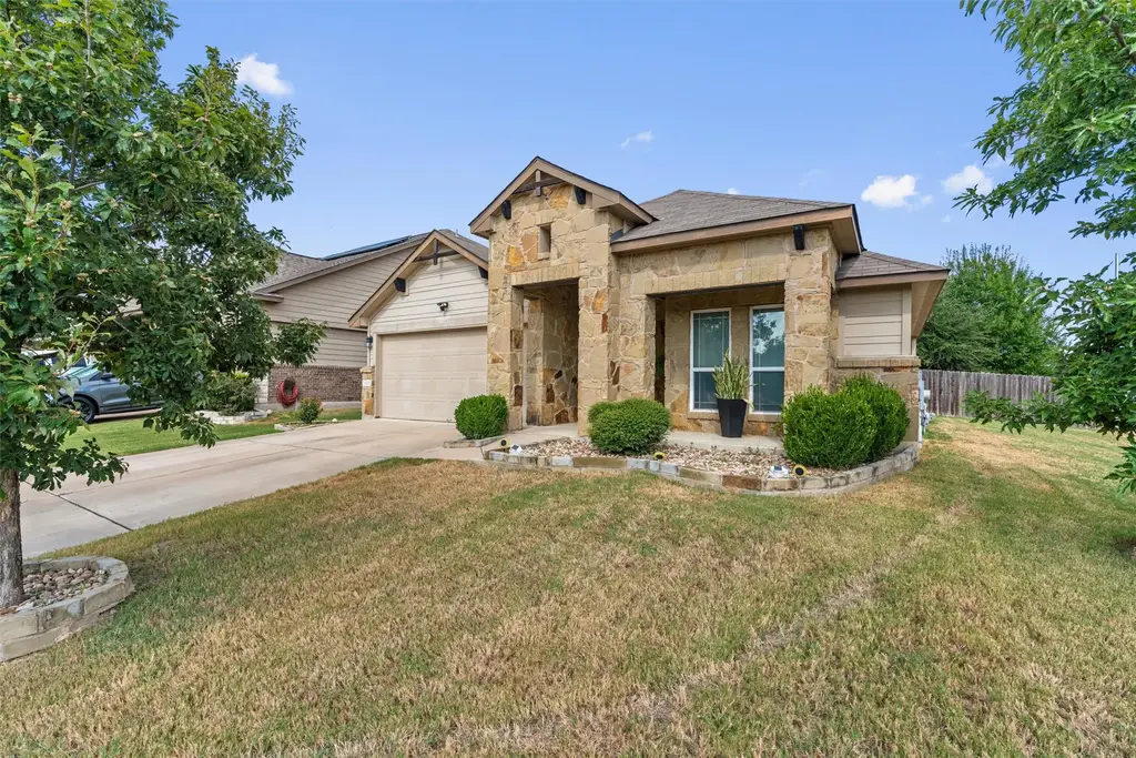 13701 Harrisglenn Drive, Austin