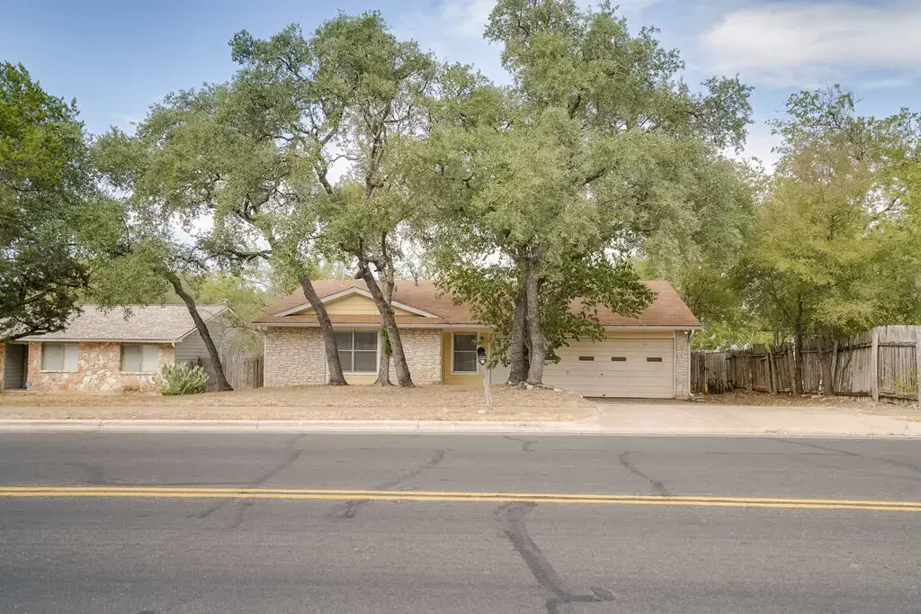 3416 Harpers Ferry Lane, Austin