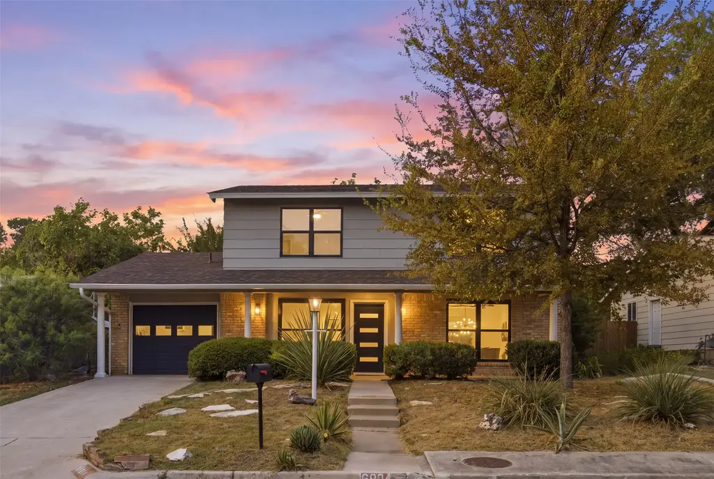 6904 Langston Drive, Austin