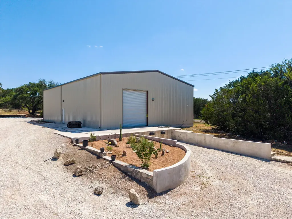 748 County Road 209, Lampasas