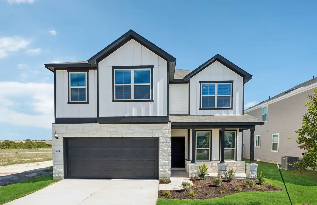 1004 The Duke Cove, Jarrell