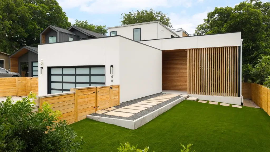 404 Krebs Lane, Austin