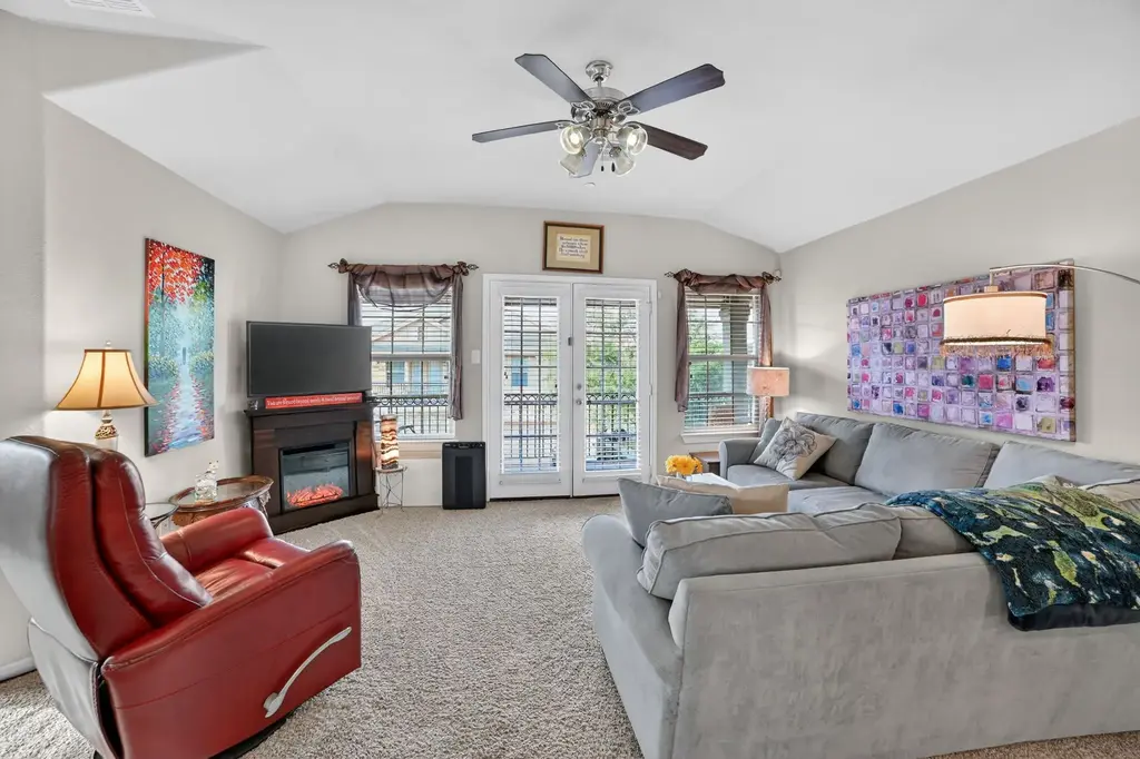 3101 Davis Lane 9101, Austin