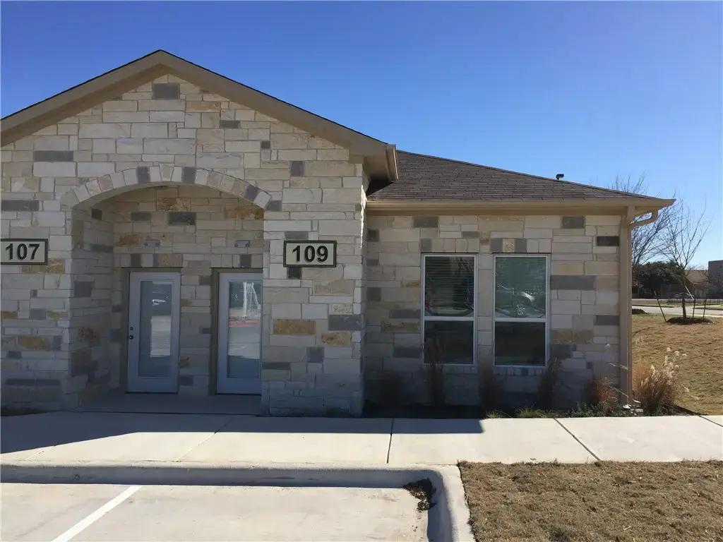 209 S 12th Street S 109, Pflugerville