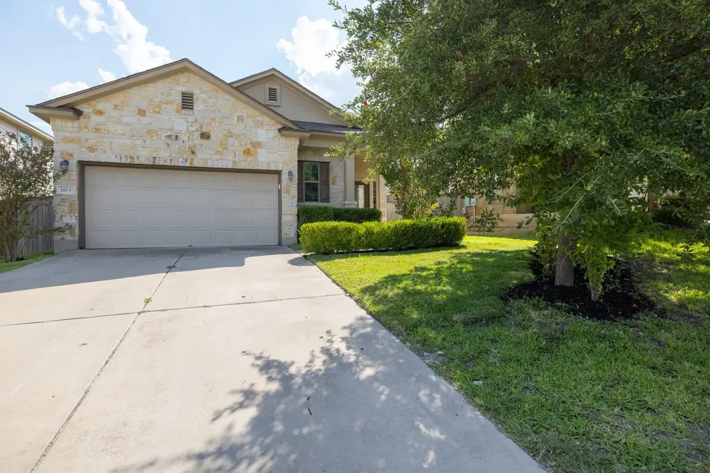 1103 Sunny Meadows Loop, Georgetown