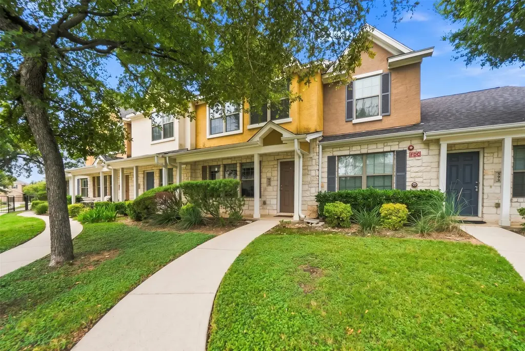 401 Buttercup Creek Boulevard 504, Cedar Park