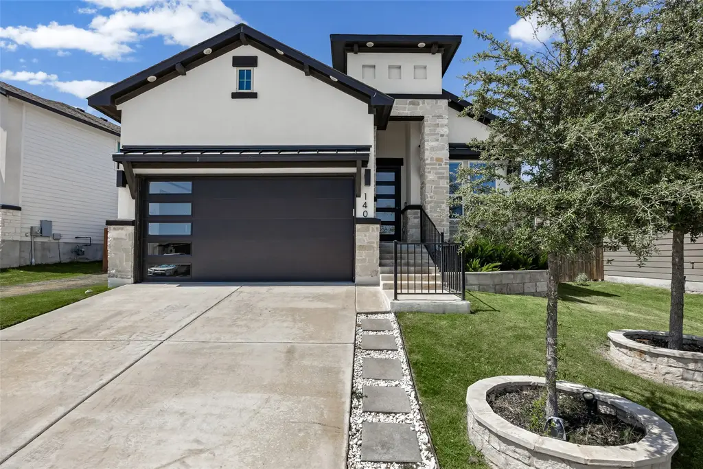 140 Caterpillar Lane, Georgetown