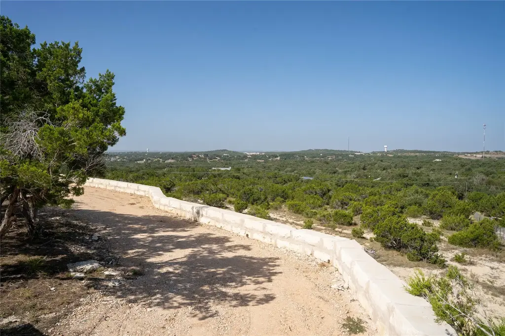 E Creek Drive, Dripping Springs