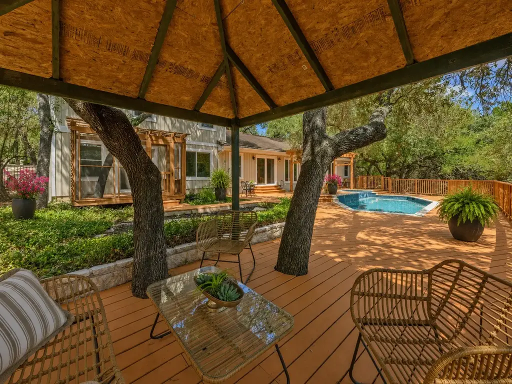 224 Hurst Creek Road, Lakeway