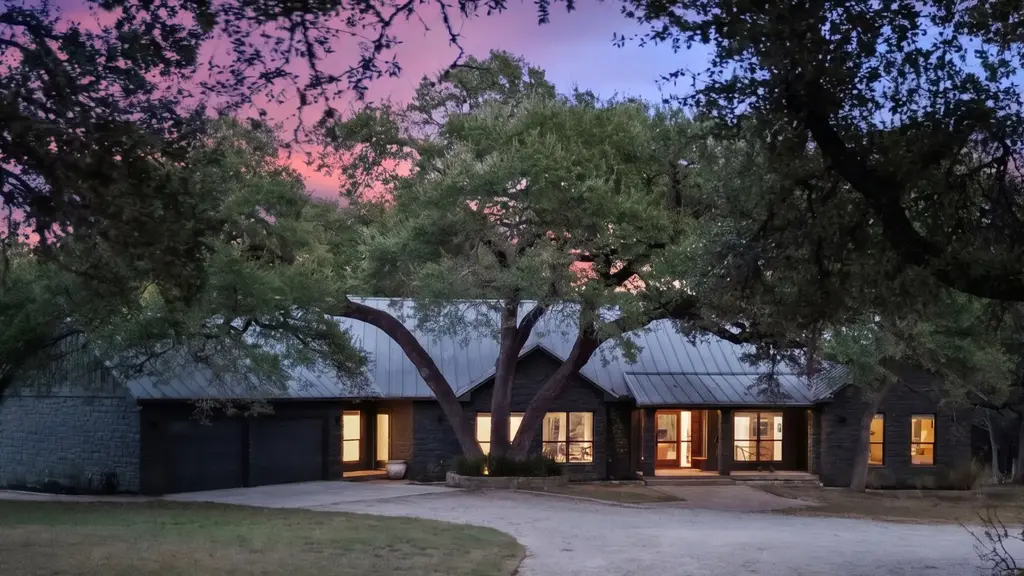 412 Rancho Grande Drive, Wimberley