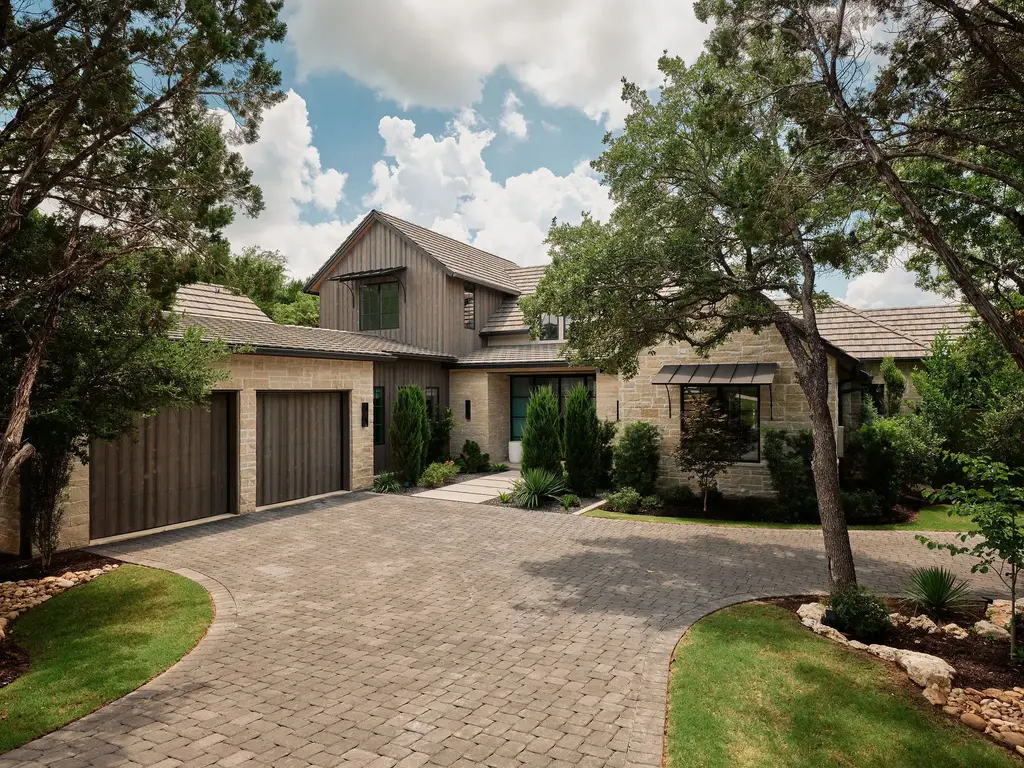 4320 Amarra Drive, Austin