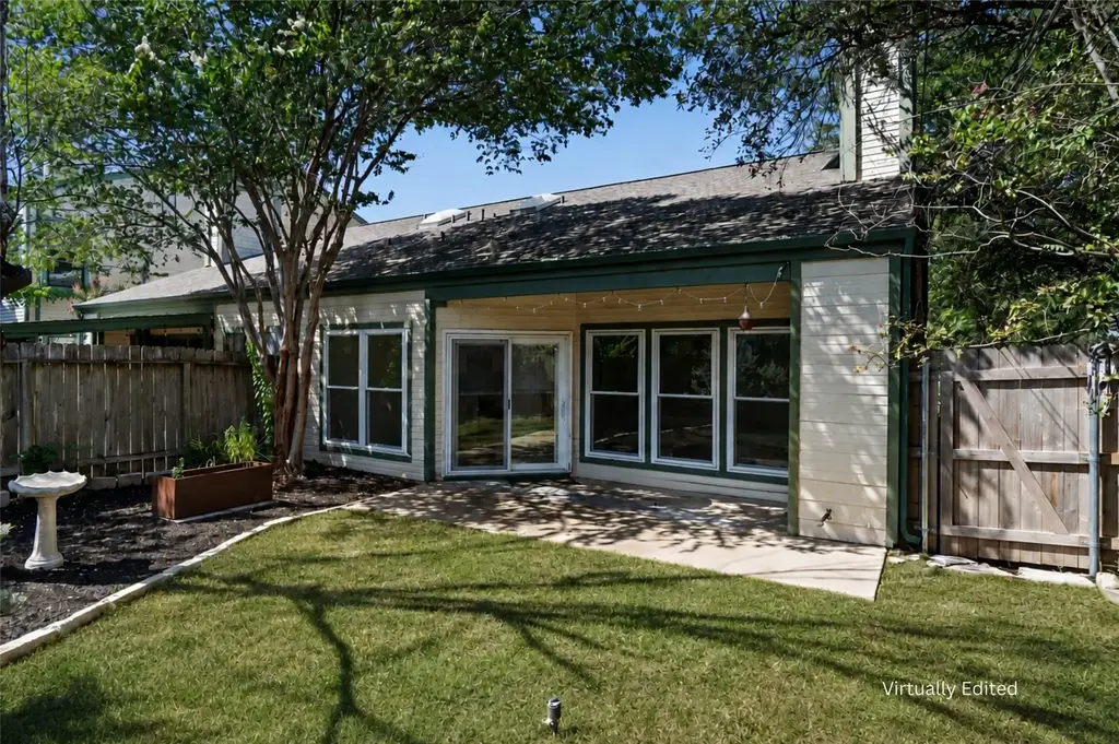 6501 Columbia Oaks Court 10, Austin