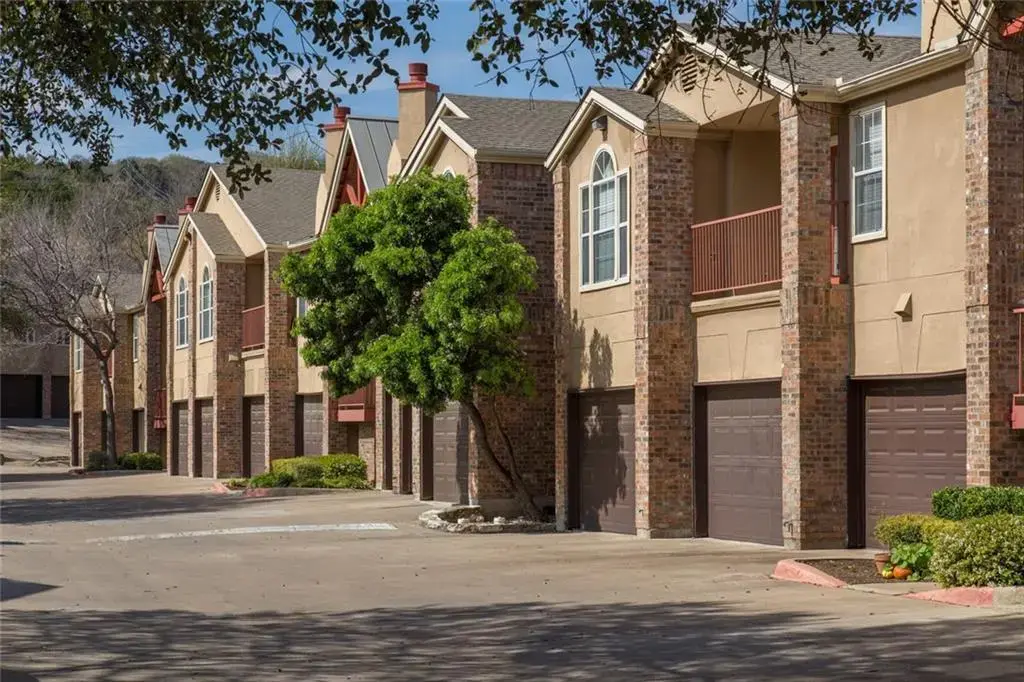 6804 N Capital Of Texas Highway 421, Austin