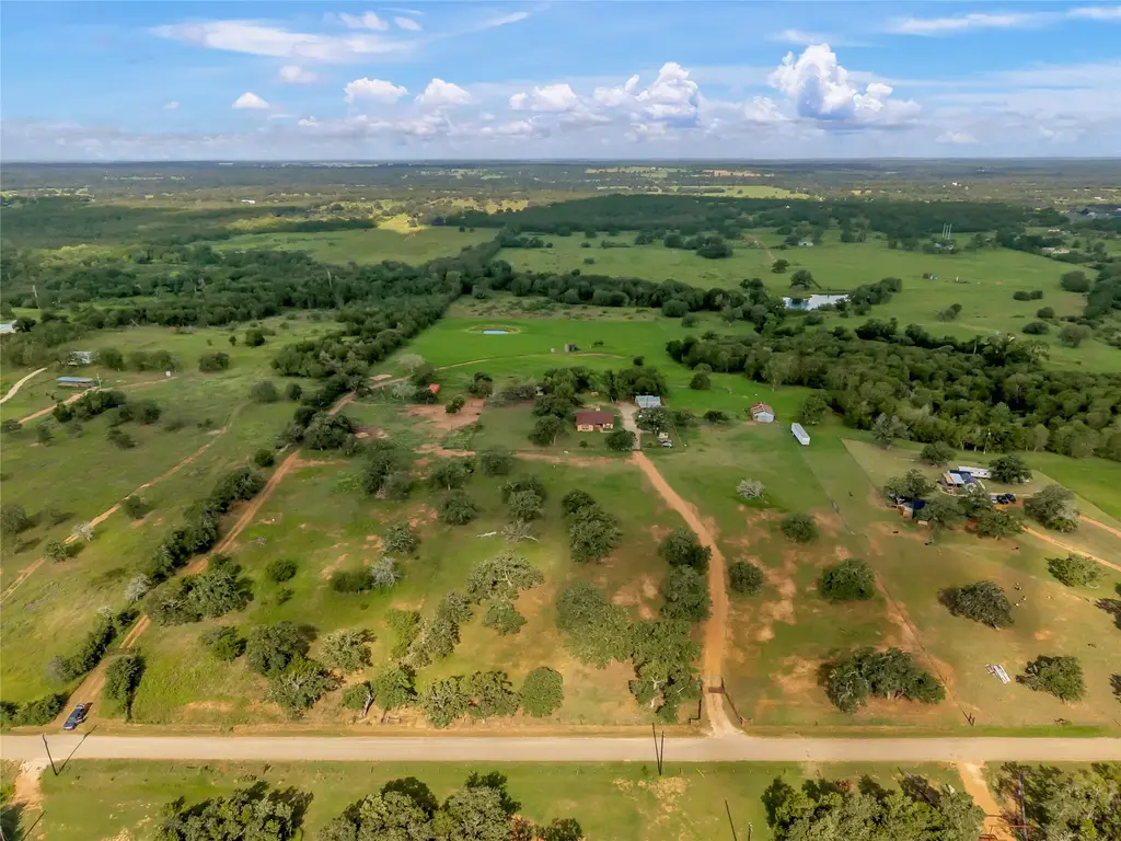 1080 League Line Road, Paige