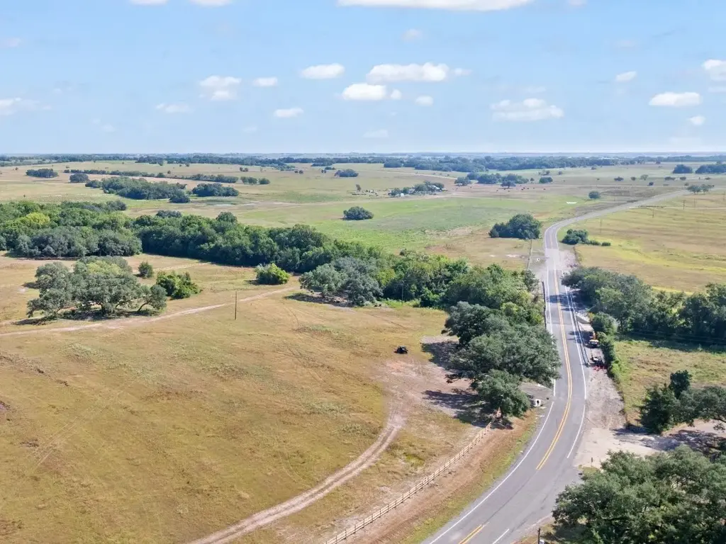 2769 Fm 956, Schulenburg