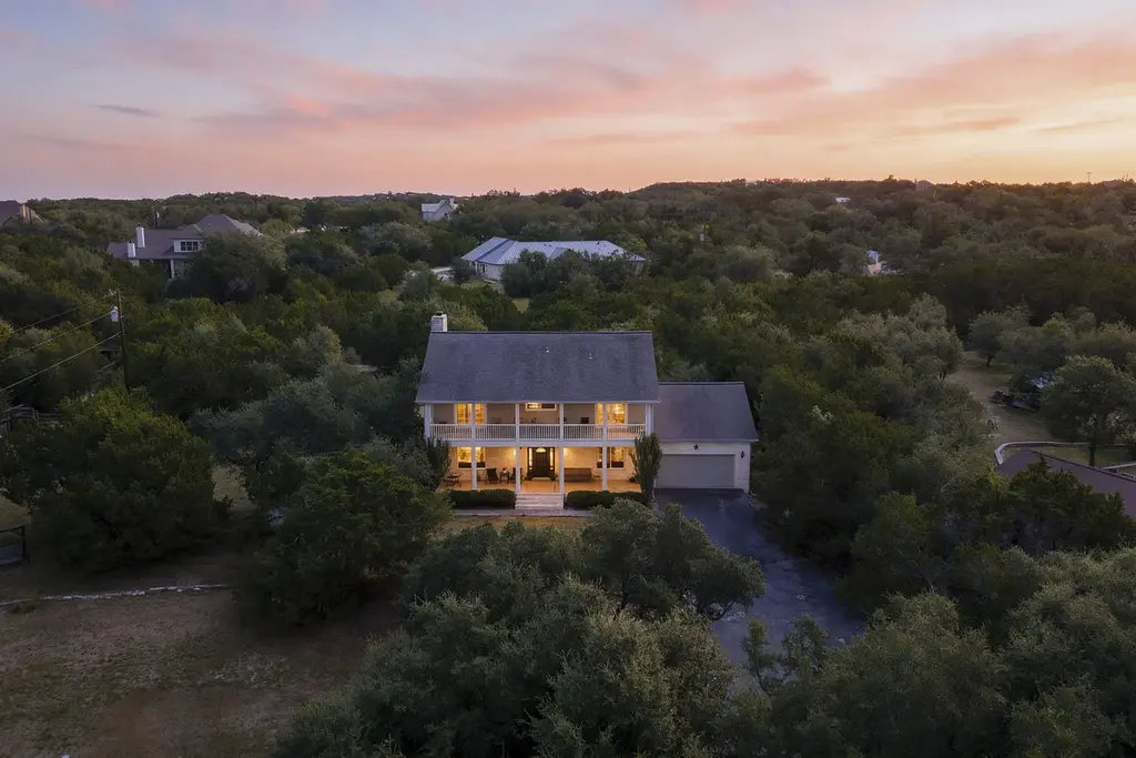 701 Cottonwood Creek Road, Dripping Springs