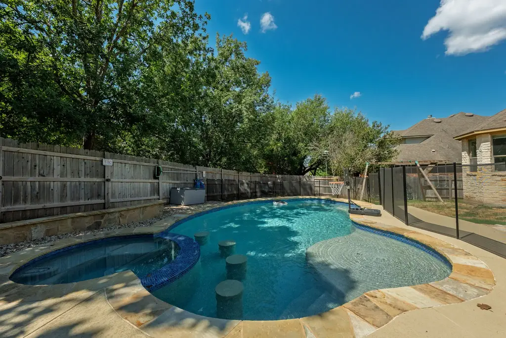 12905 Little Dipper Path, Austin