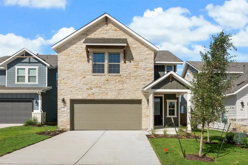 204 Clover Bend, Liberty Hill
