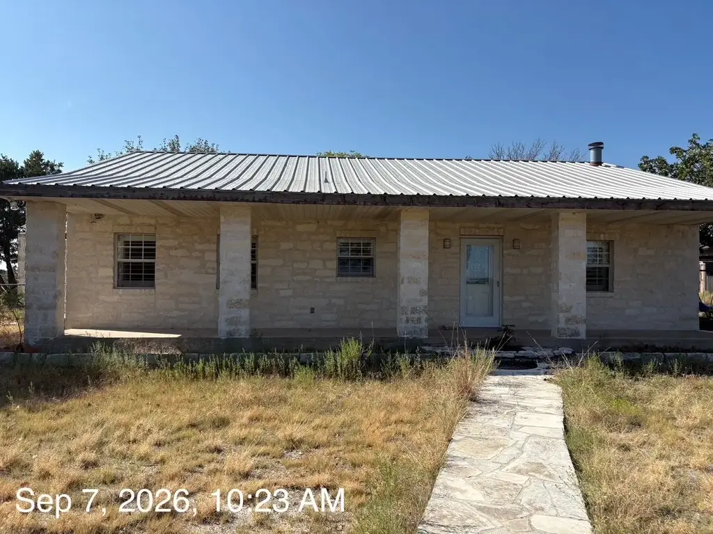 17999 Fm 963, Bertram