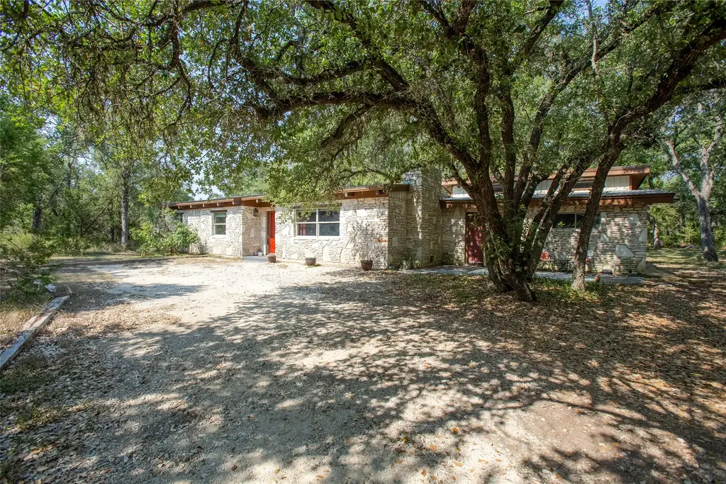 111 Merrywood Lane, San Marcos