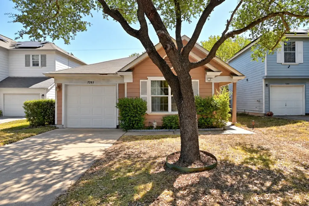 7203 Alegre Pass, Austin
