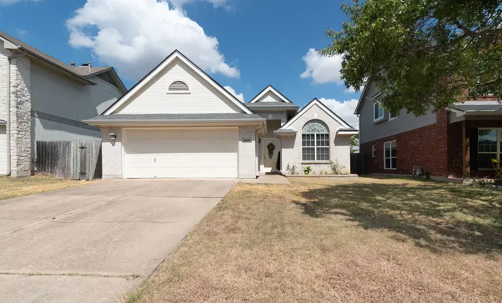 2200 Grove Drive, Round Rock