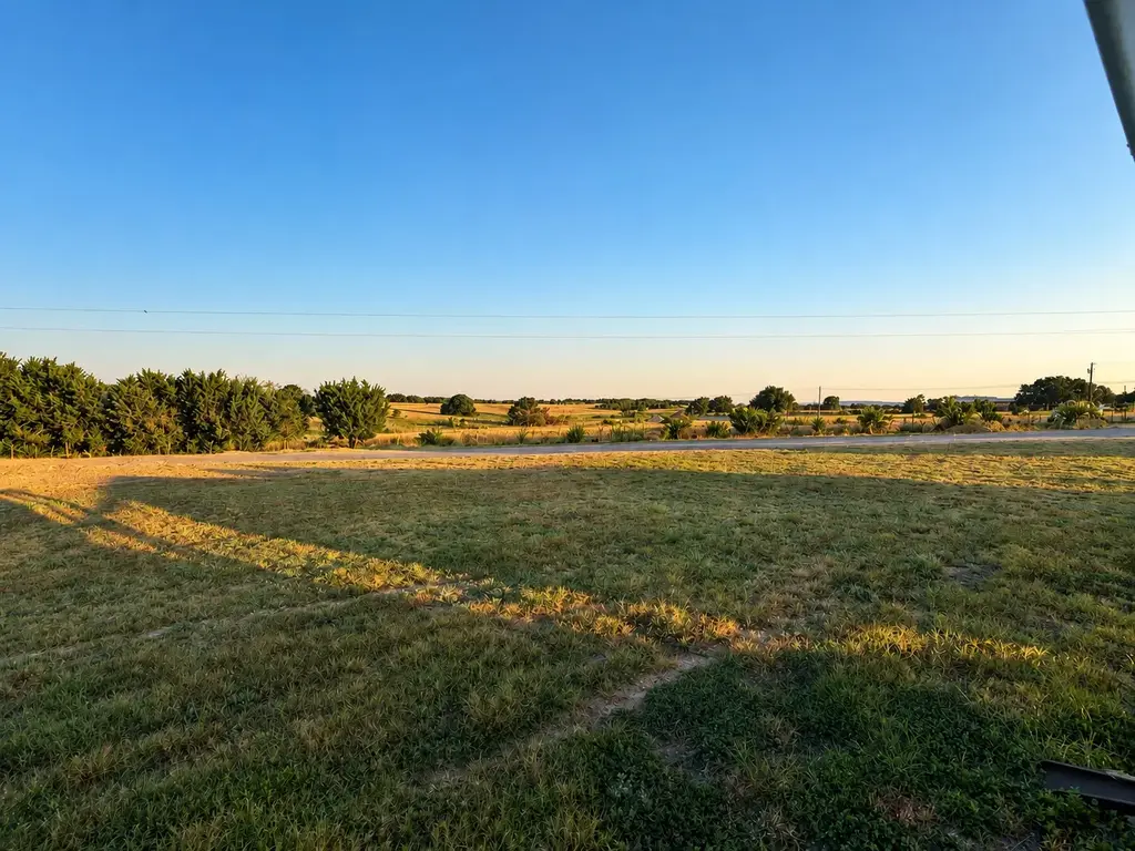 2137 W Fm 243, Bertram