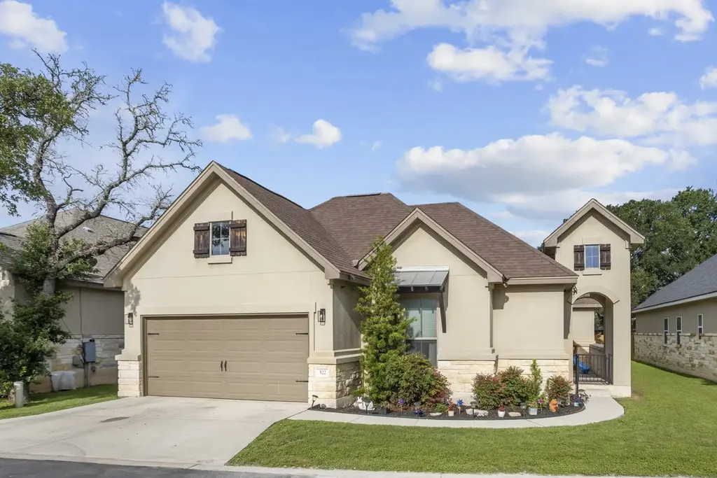 522 Carriage House Drive 43, Spring Branch